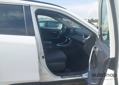 2021 Toyota Rav4 Xle из США, поврежденный, VIN 2T3W1RFV1MW108966